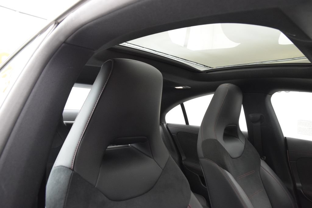 Used 2023 Mercedes-Benz CLA 250 image 18
