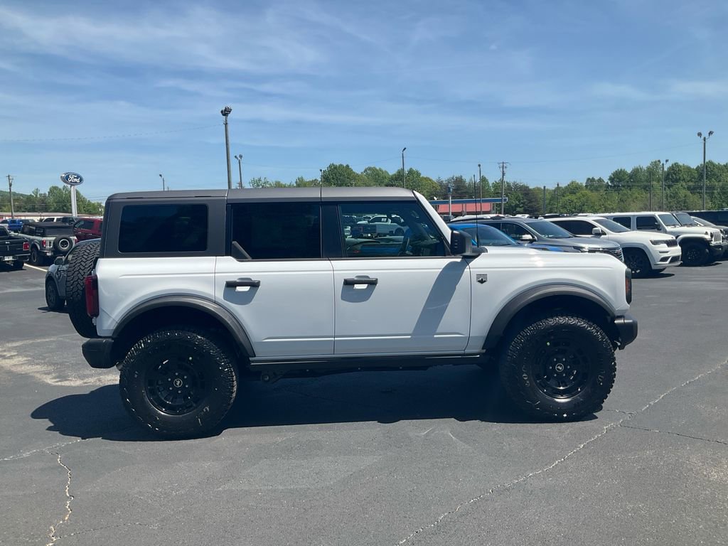 New 2026 Ford Bronco Big Bend w/ Black Diamond Package AWD/4WD image 4