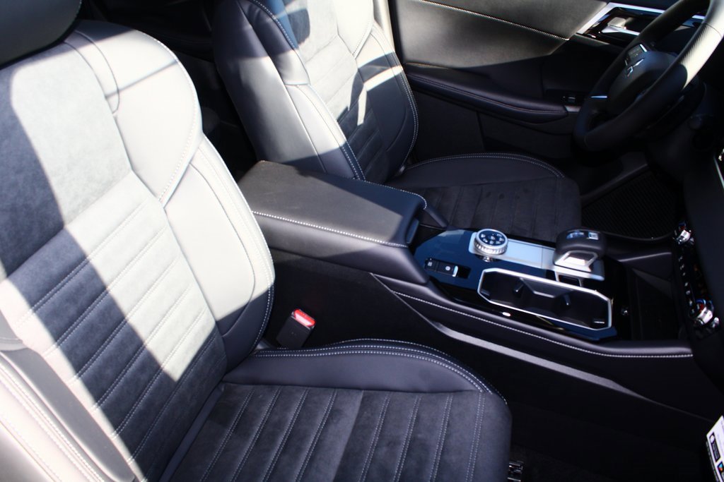 New 2026 Mitsubishi Outlander AWD image 7