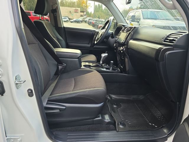 Used 2022 Toyota 4Runner TRD Off-Road image 30