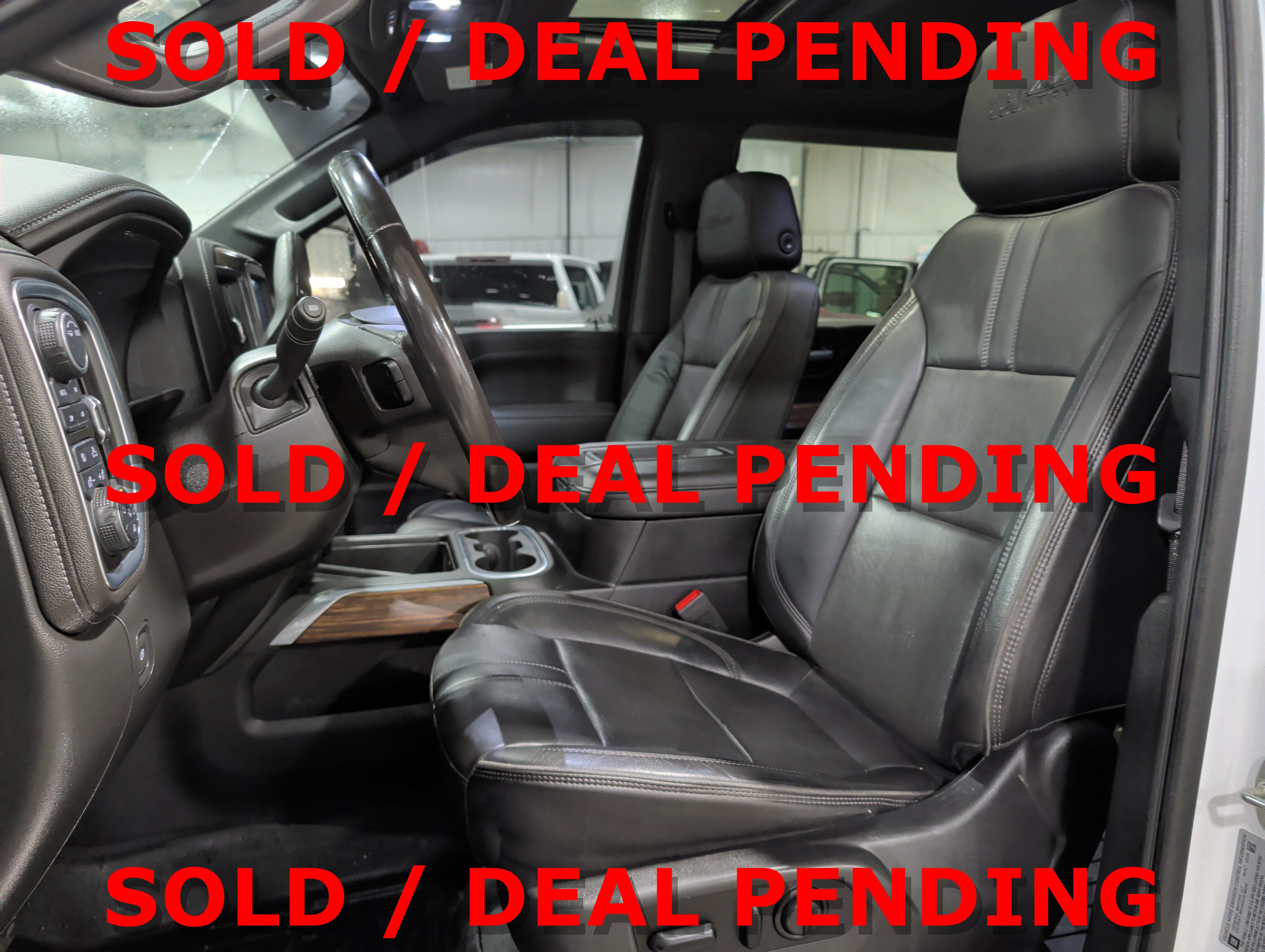 Used 2020 Chevrolet Silverado 2500 High Country image 8