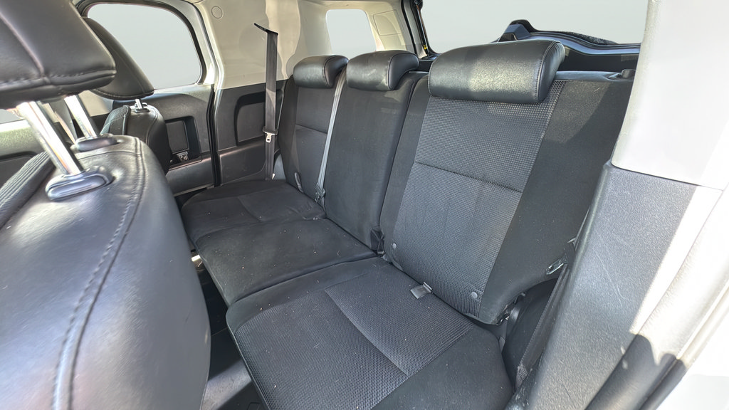 Used 2008 Toyota FJ Cruiser 4WD image 32