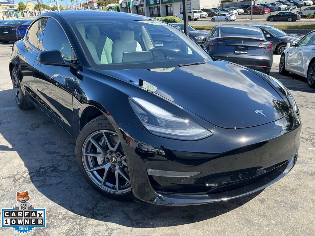 Used 2022 Tesla Model 3 Long Range image 1
