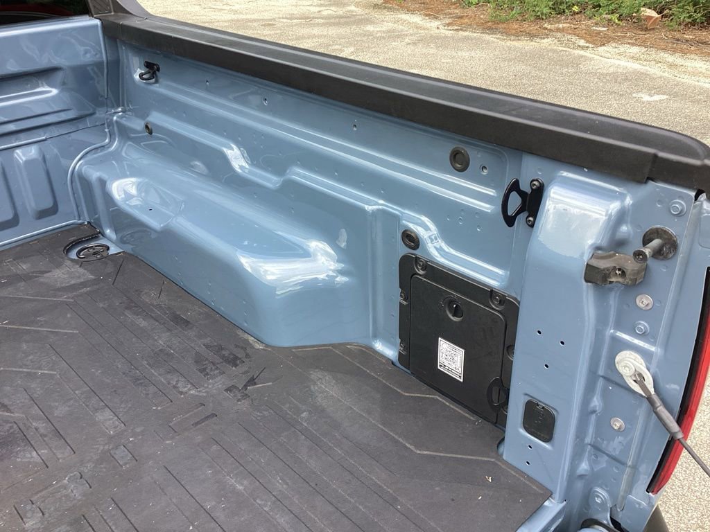 Used 2024 Ford Maverick XLT image 11