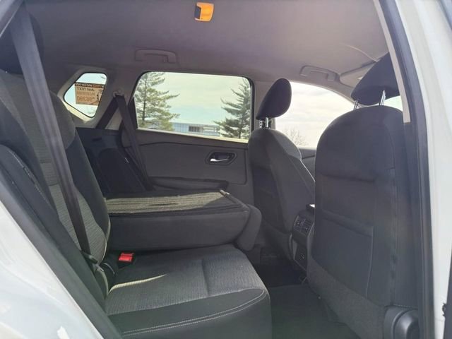 Used 2021 Nissan Rogue SV AWD/4WD image 11