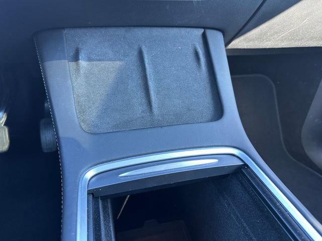 Used 2022 Tesla Model Y Long Range image 22