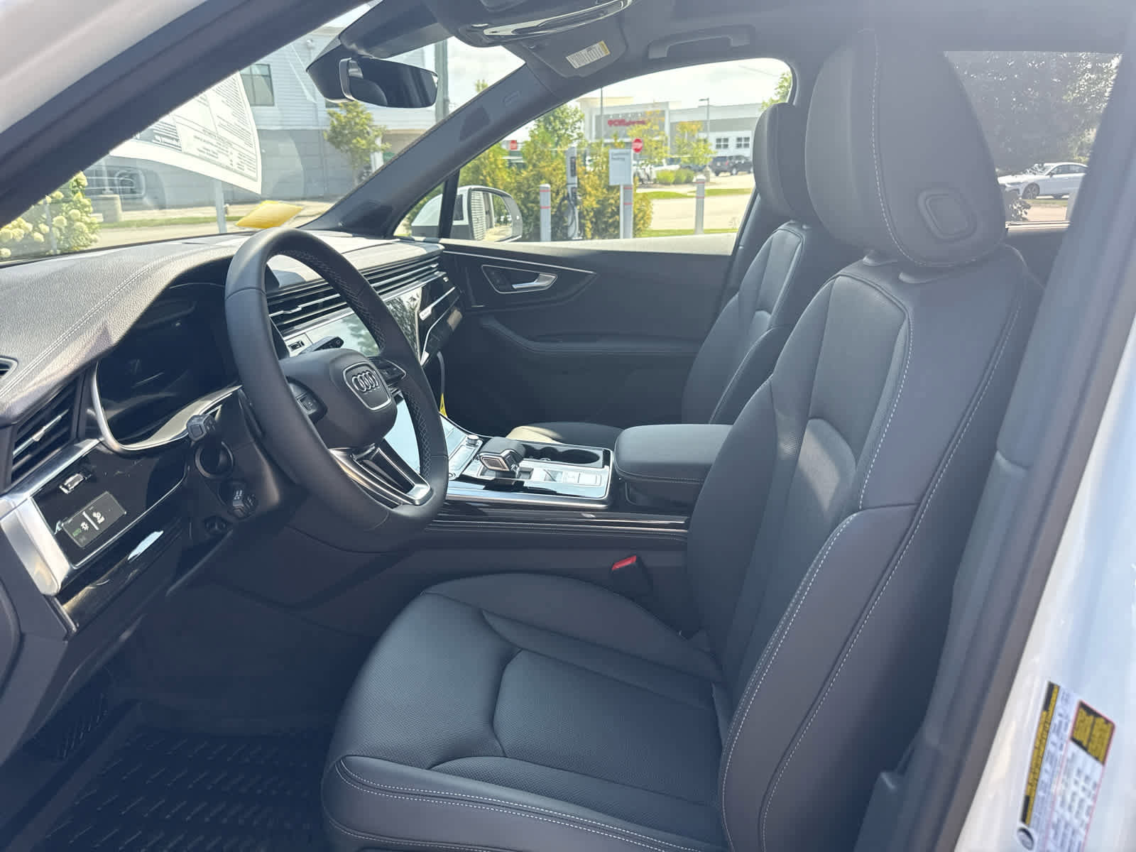 New 2025 Audi Q7 3.0T Premium Plus image 15