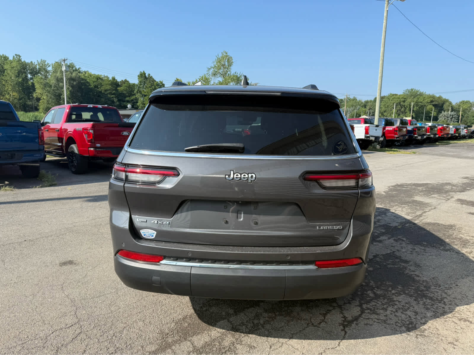 Used 2022 Jeep Grand Cherokee L Laredo w/ Luxury Tech Group I image 5