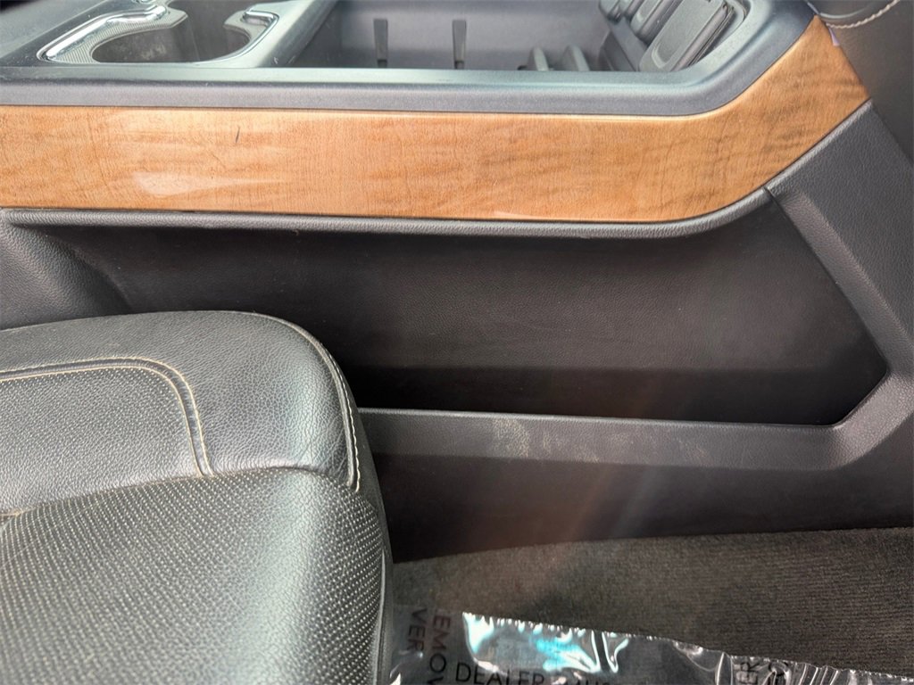 Used 2015 Chevrolet Silverado 2500 LTZ image 33