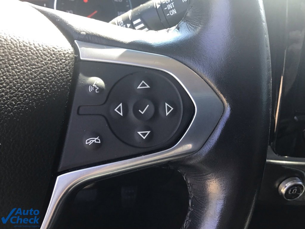 Used 2021 Chevrolet Traverse LT image 37