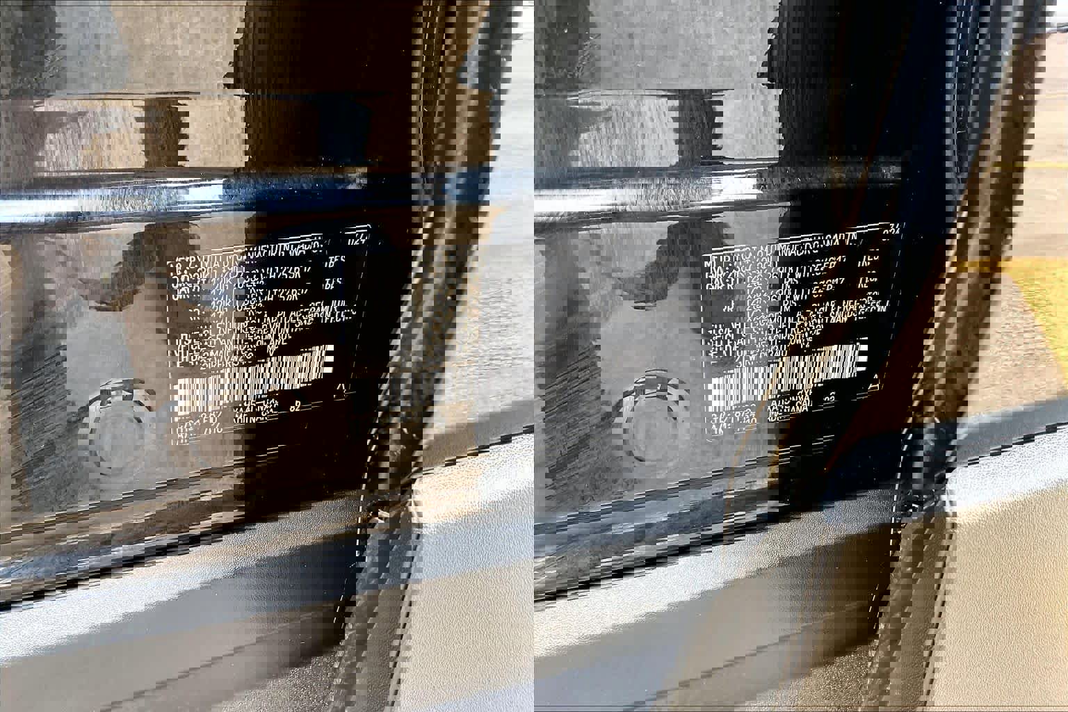 Certified 2024 Toyota RAV4 LE AWD/4WD image 34