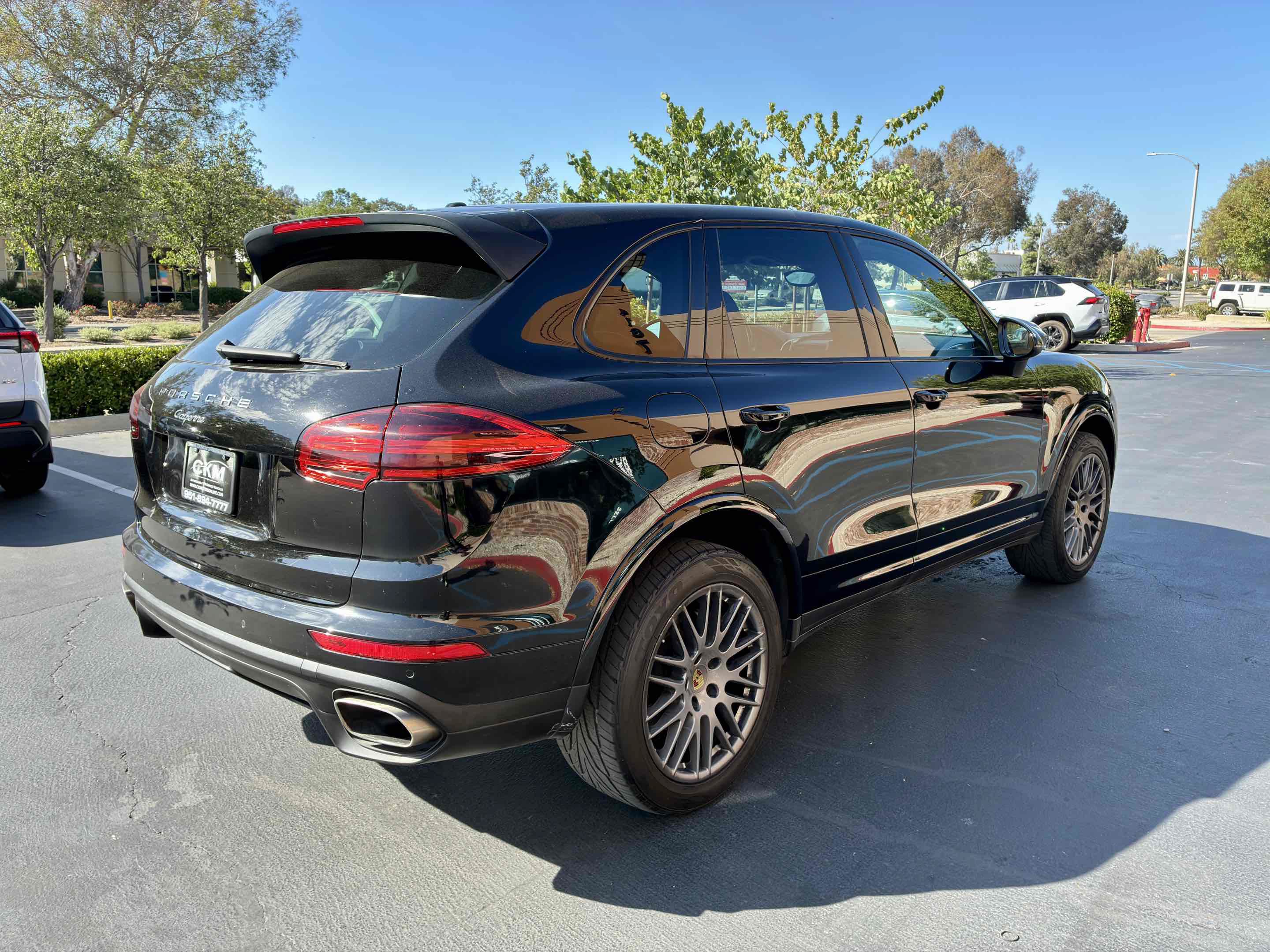 Used 2017 Porsche Cayenne AWD/4WD image 8