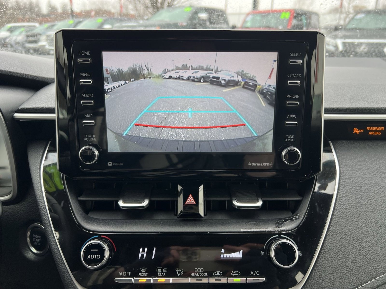 Used 2020 Toyota Corolla SE image 18