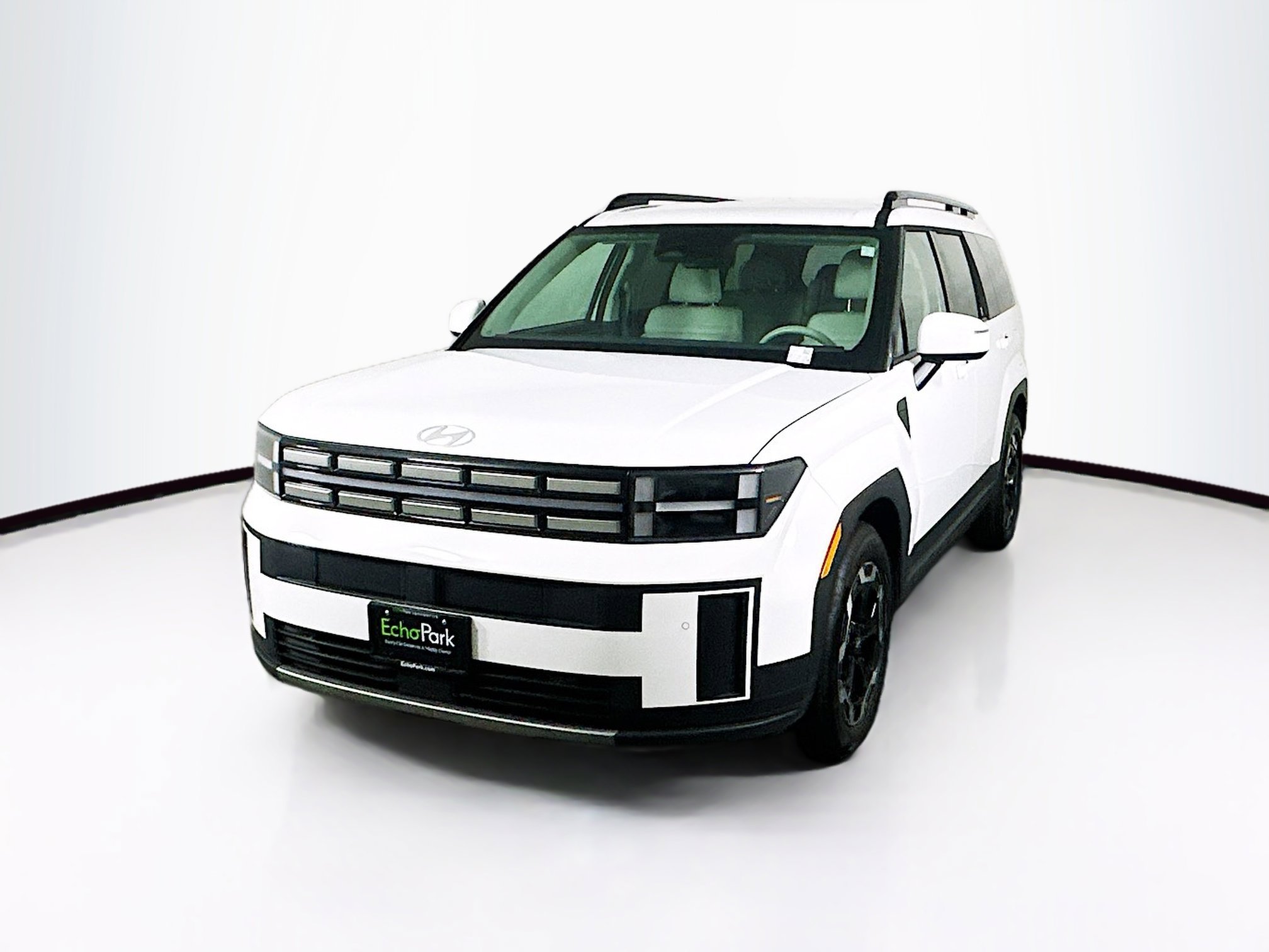 Used 2025 Hyundai Santa Fe SEL image 3