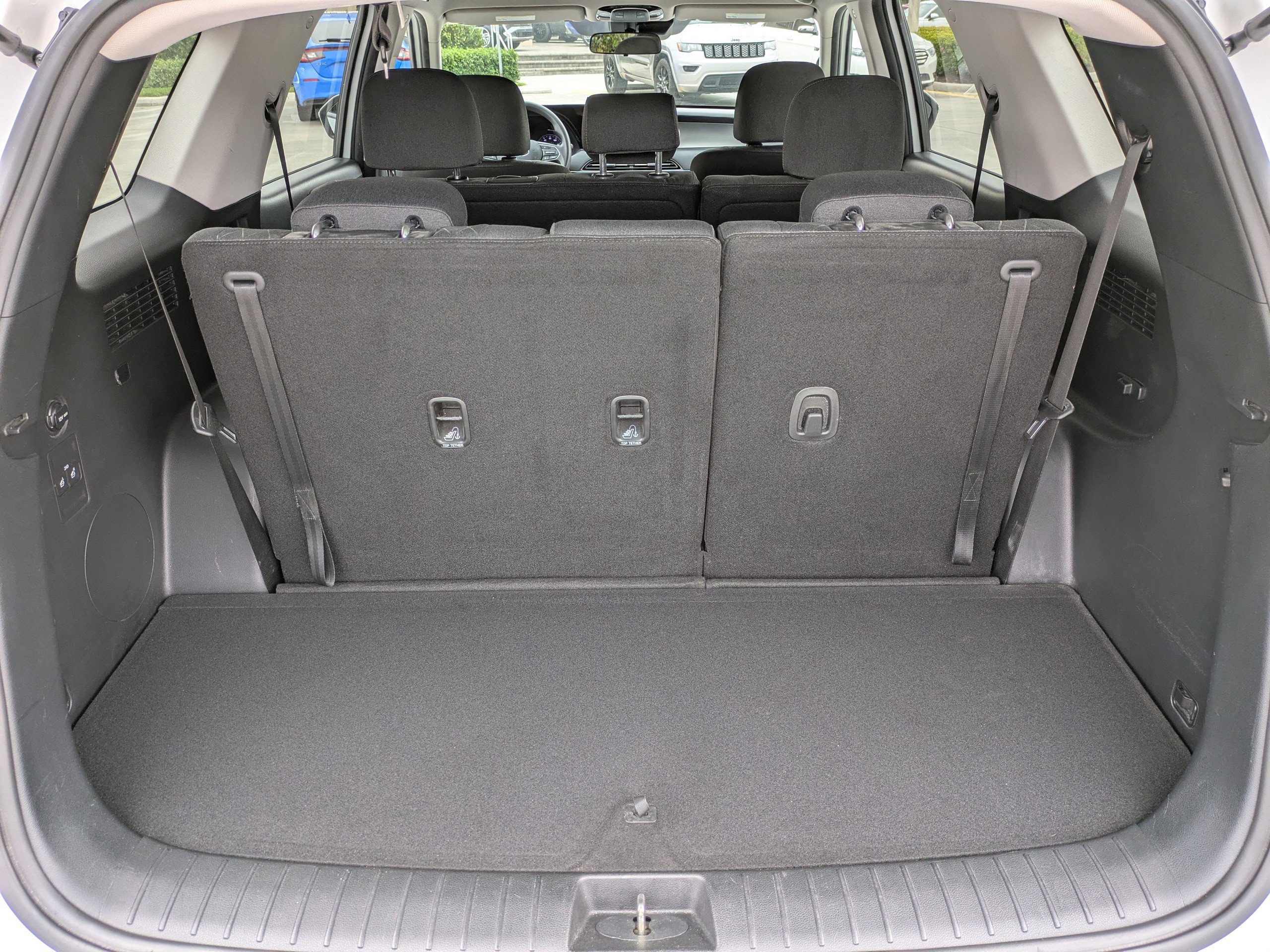 Used 2022 Hyundai Palisade SE image 18