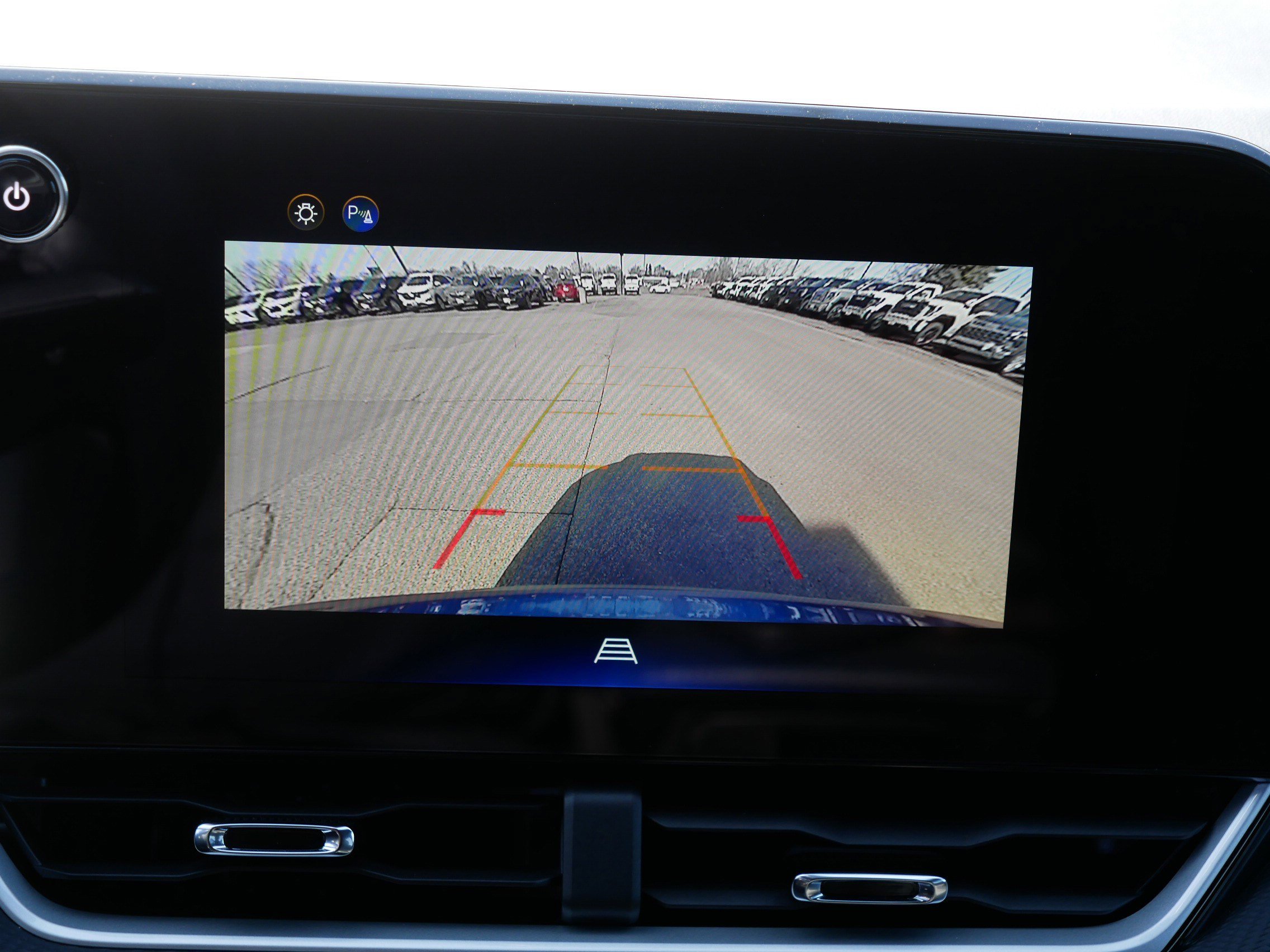 Used 2025 Chevrolet Equinox LT image 27