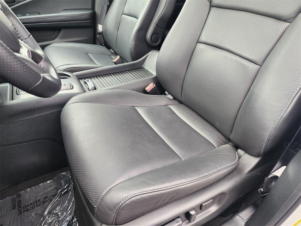 Used 2023 Honda Passport EX-L image 24