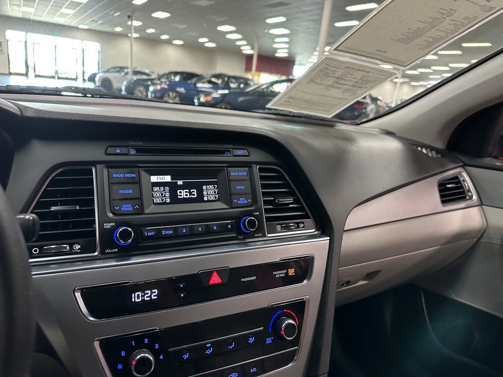 Used 2017 Hyundai Sonata SE image 20