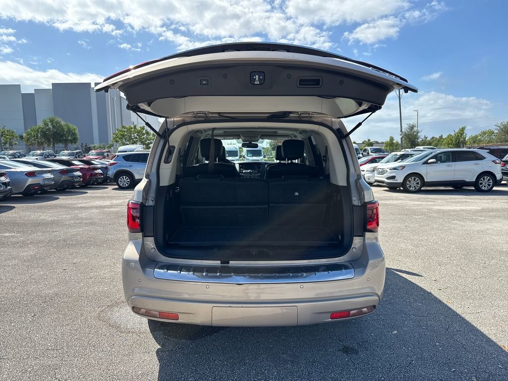 Used 2019 INFINITI QX80 Luxe w/ All-Season Package image 29