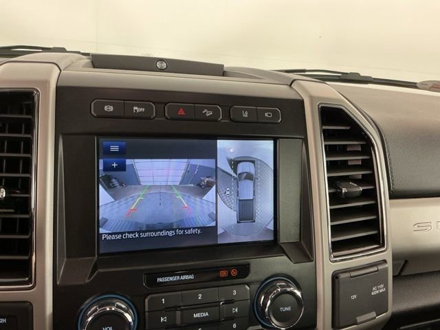 Used 2021 Ford F250 Lariat image 23