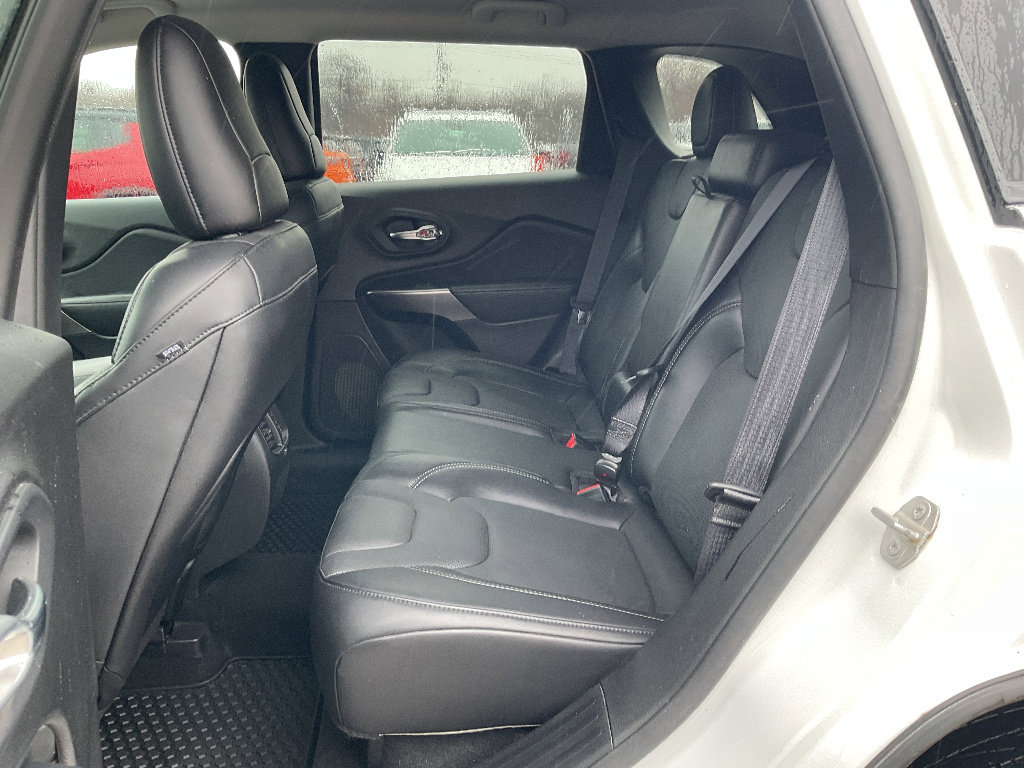 Used 2021 Jeep Cherokee Latitude Lux AWD/4WD image 9