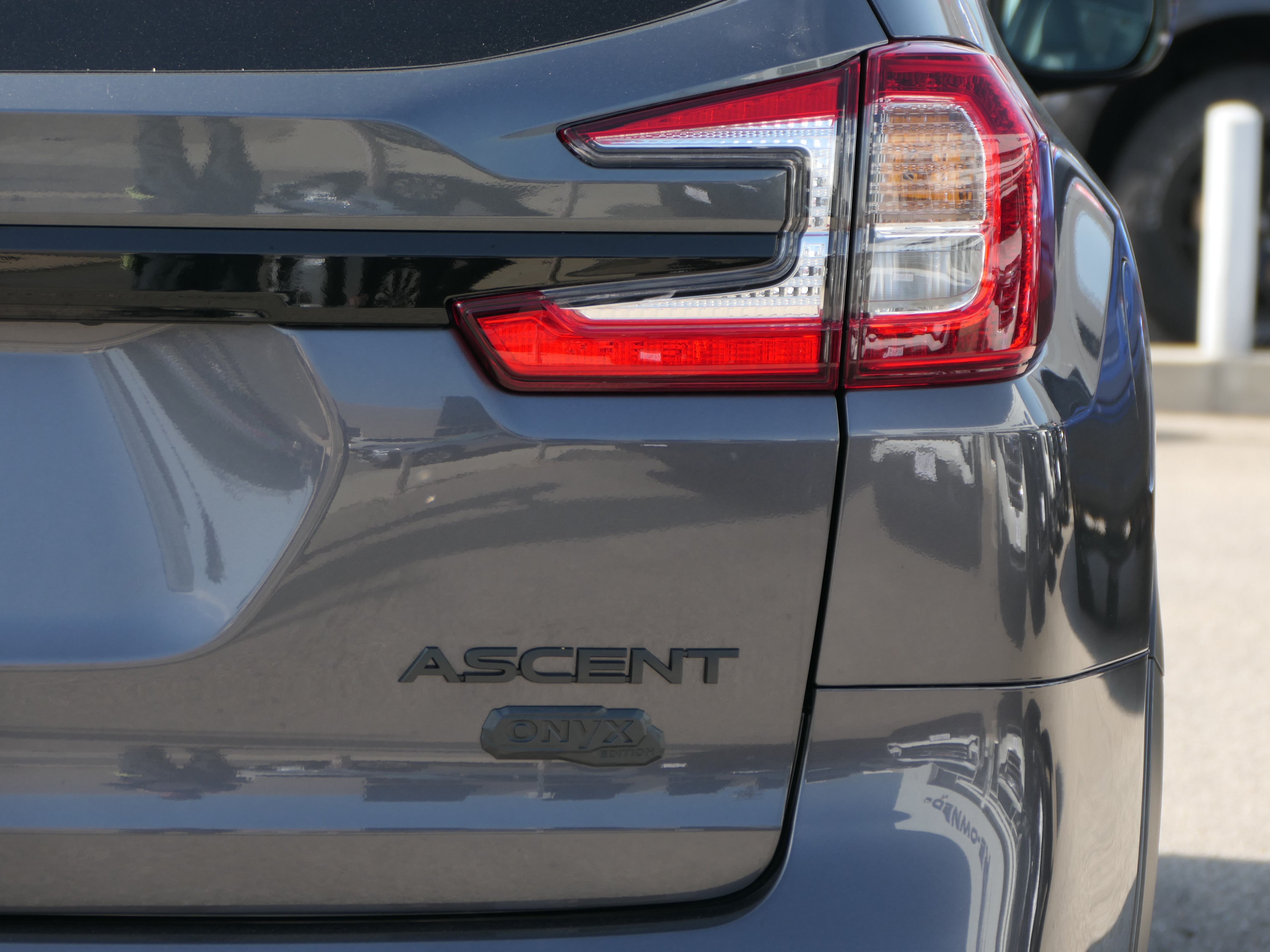 Used 2025 Subaru Ascent Bronze Edition AWD/4WD image 5