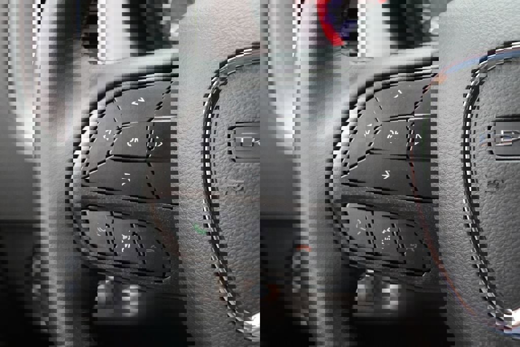 Used 2023 Dodge Charger SXT w/ Cold Weather Package image 18