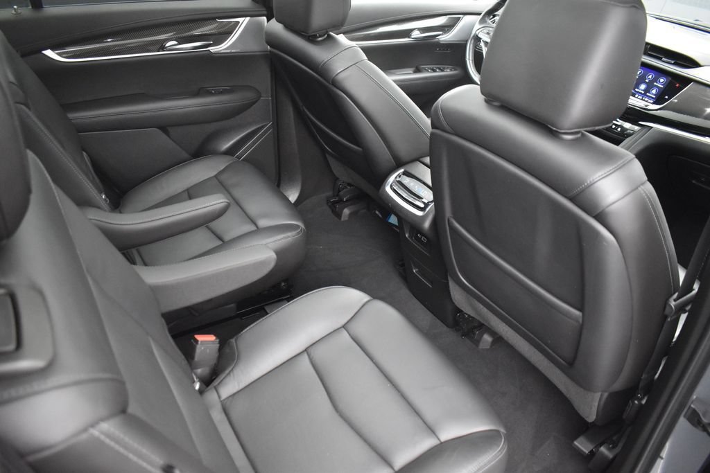 Used 2020 Cadillac XT6 Sport AWD/4WD image 32