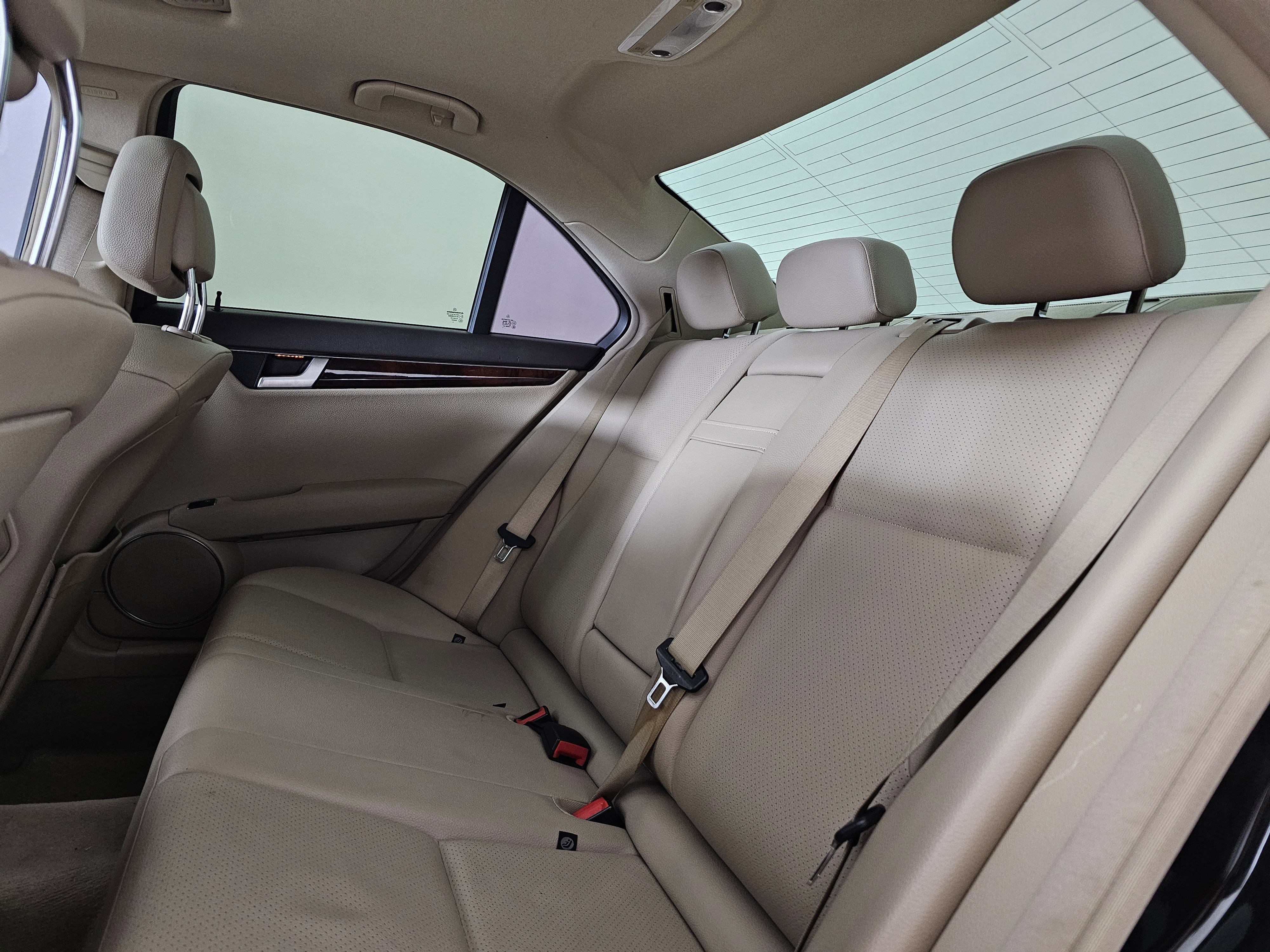 Used 2014 Mercedes-Benz C 250 Sedan image 17