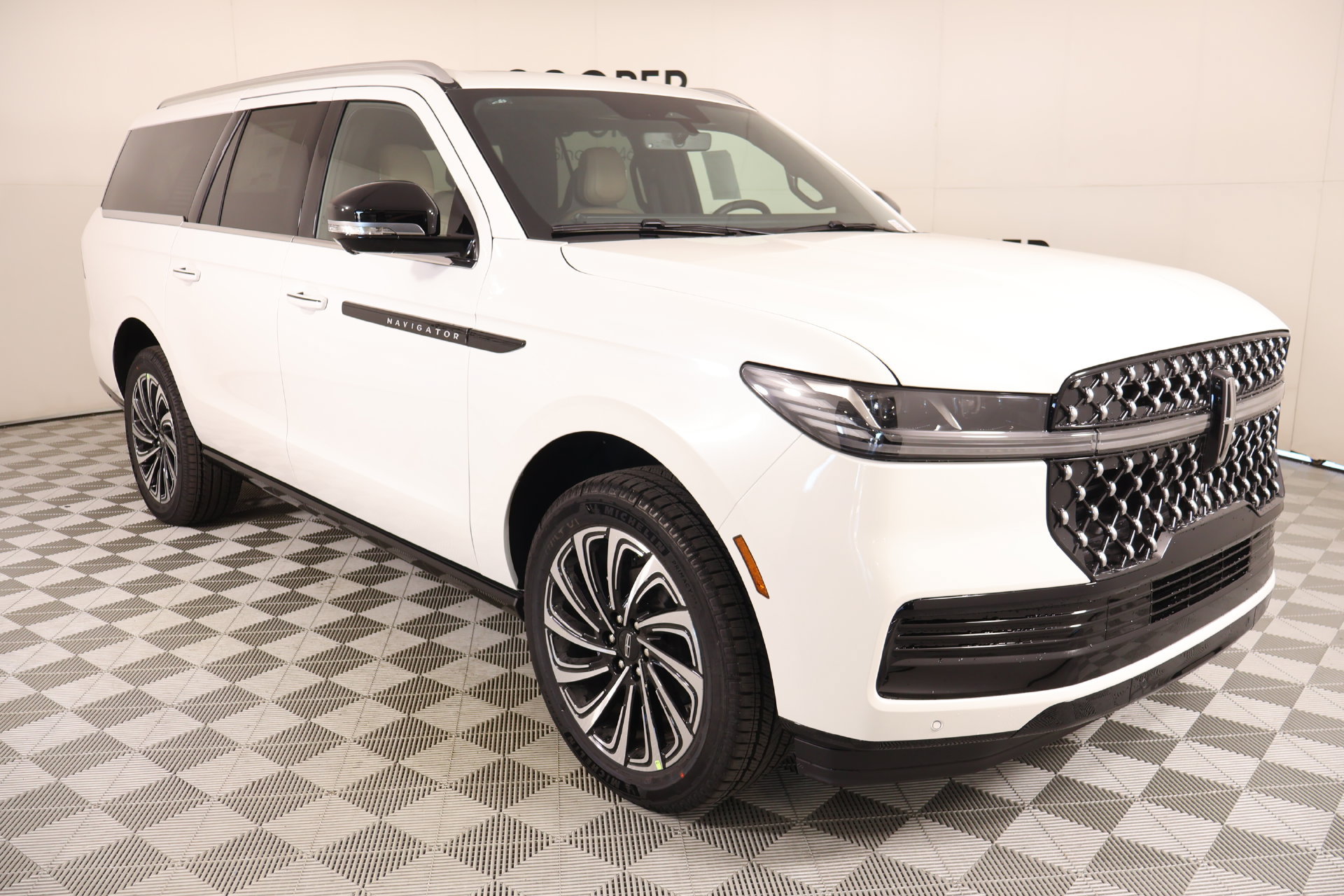 New 2027 Lincoln Navigator L Black Label