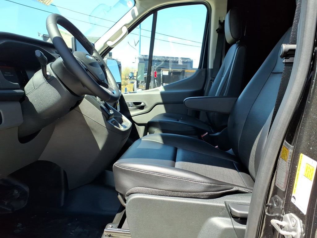 New 2026 Ford Transit 250 148 Medium Roof RWD image 12