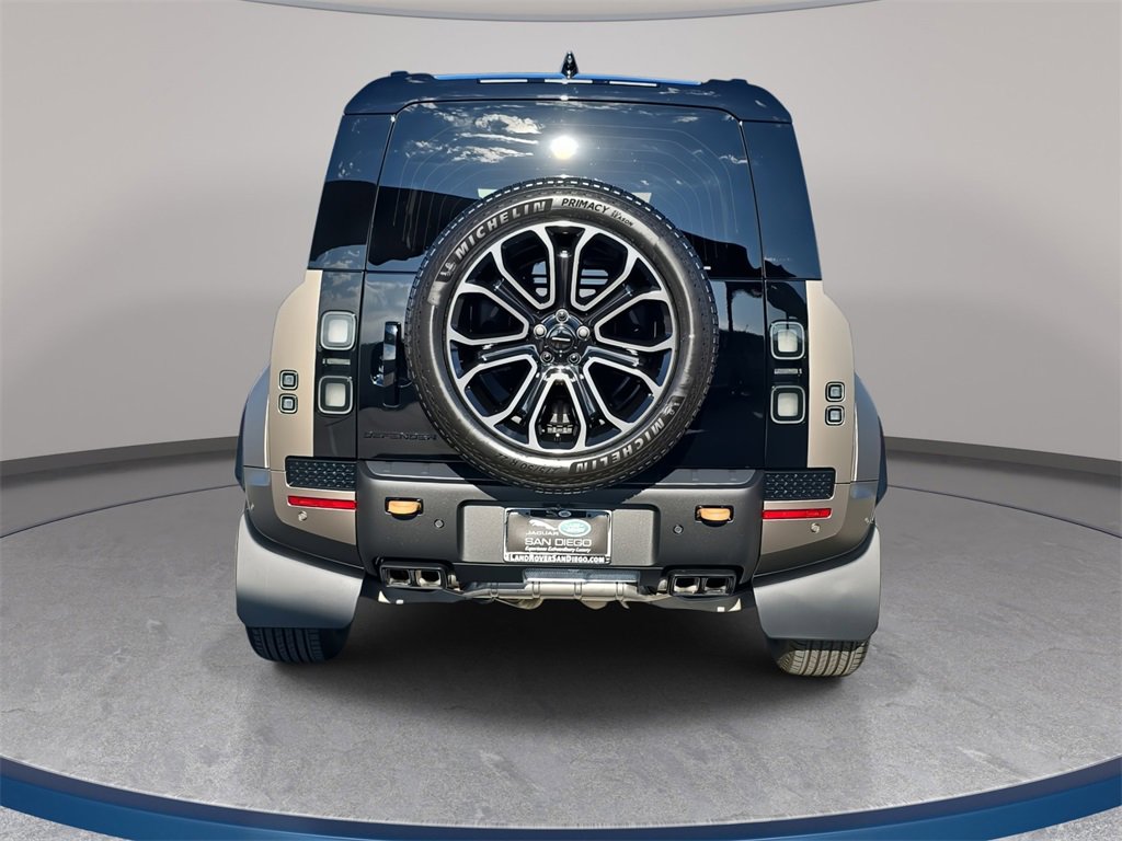 New 2026 Land Rover Defender 110 OCTA image 6