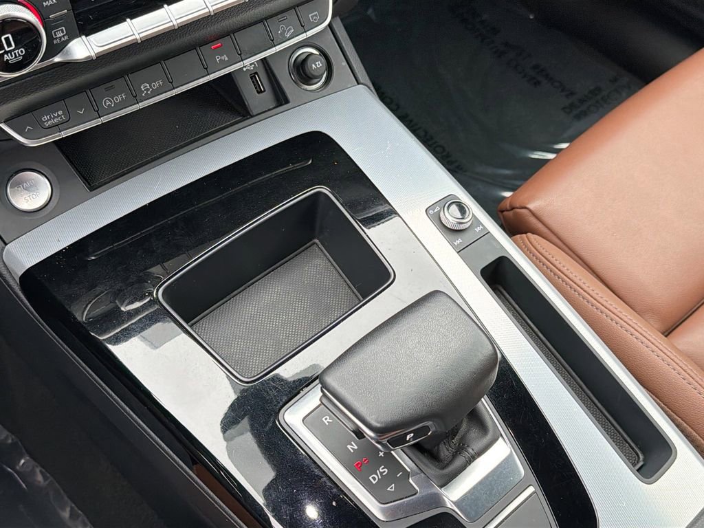 Used 2025 Audi Q5 2.0T Premium image 28