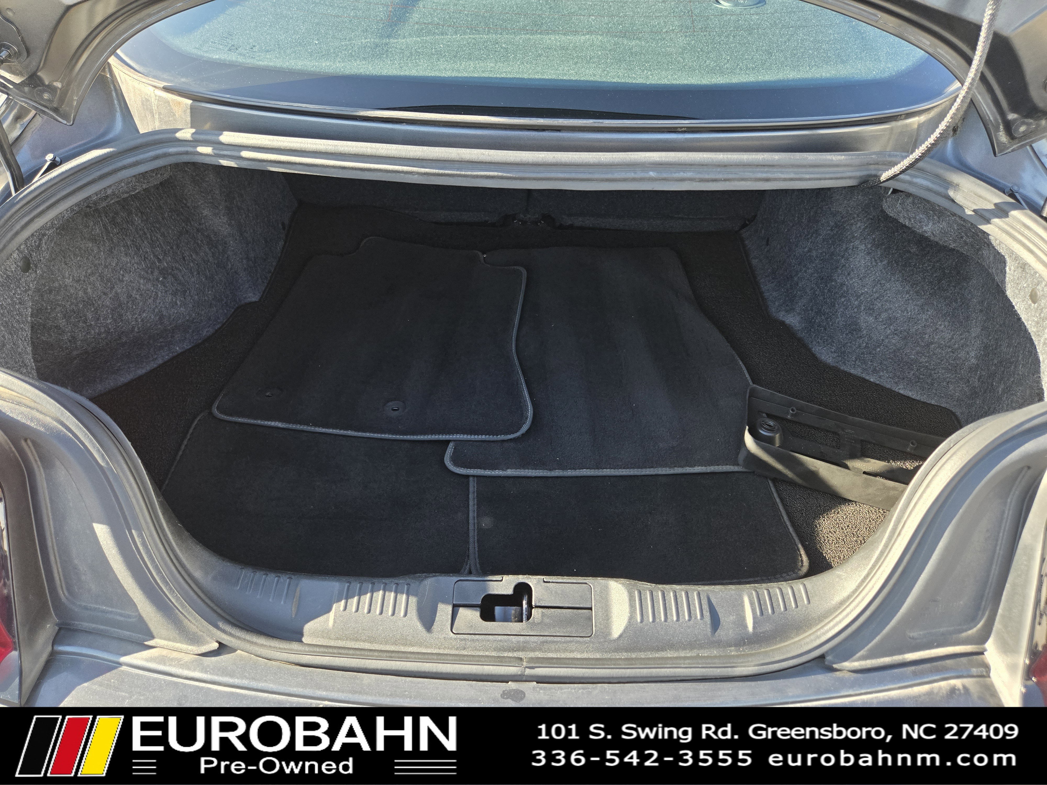 Used 2018 Ford Mustang GT Premium w/ GT Performance Package RWD image 31