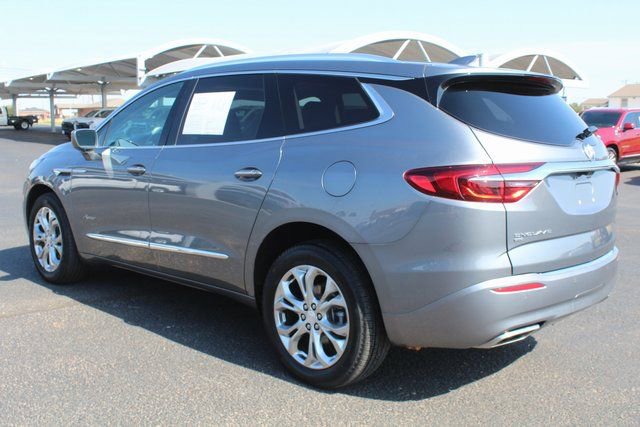Used 2020 Buick Enclave Avenir w/ Avenir Technology Package AWD/4WD image 11