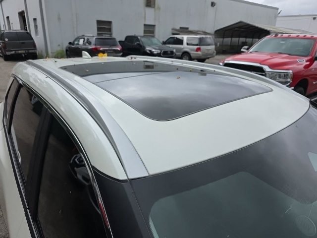 Certified 2023 Nissan Rogue SV w/ SV Premium B Package FWD image 5