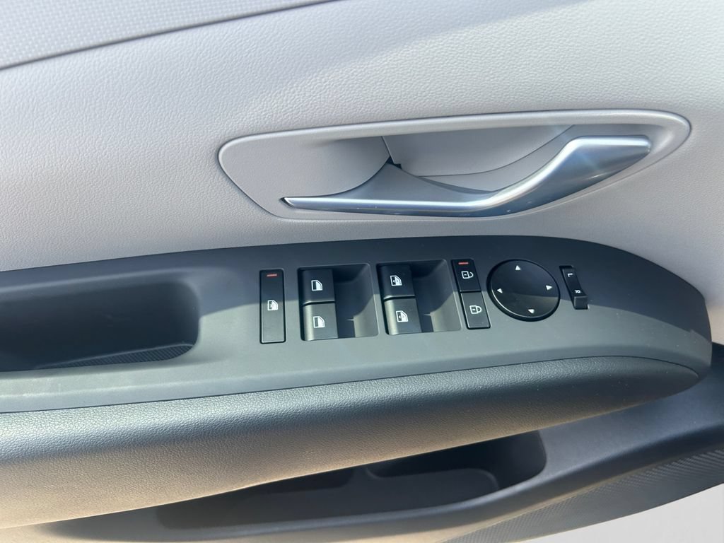 New 2026 Hyundai Tucson SEL Plus w/ Tow & Go Package AWD/4WD image 19