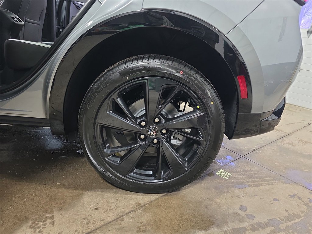 New 2026 Buick Envision Sport Touring image 33