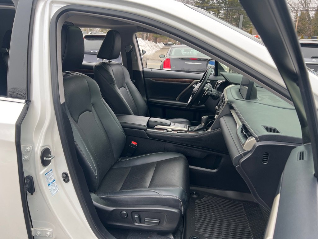 Used 2022 Lexus RX 450hL AWD w/ Premium Package image 19