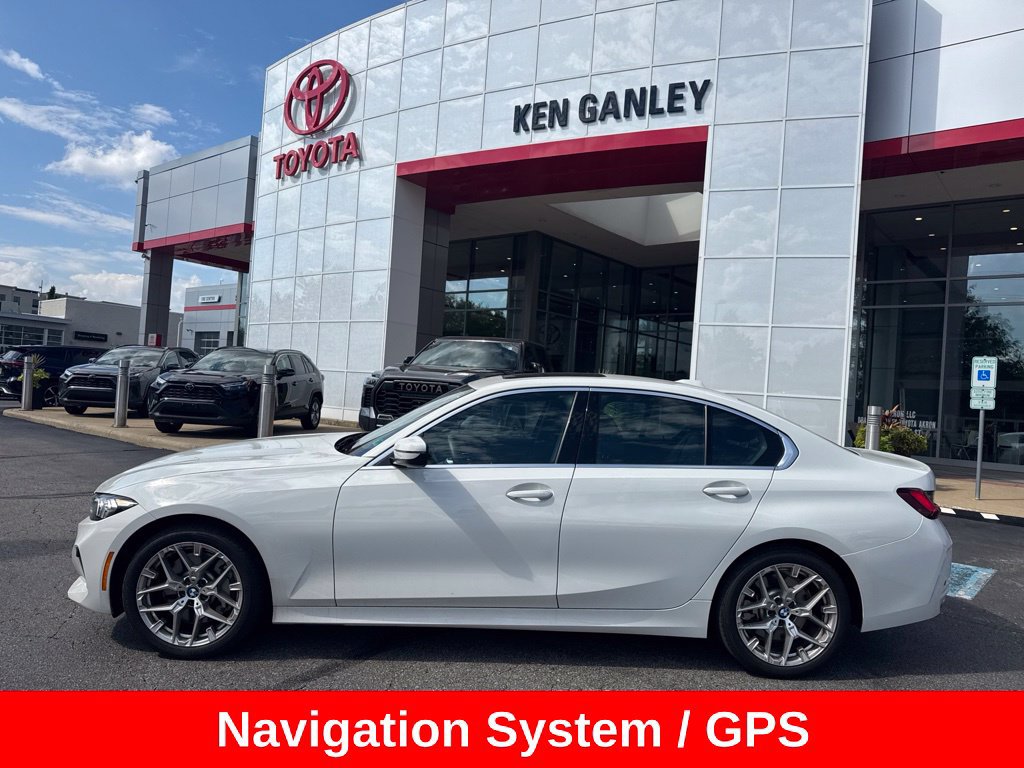 Used 2026 BMW 330i xDrive Sedan AWD/4WD image 3