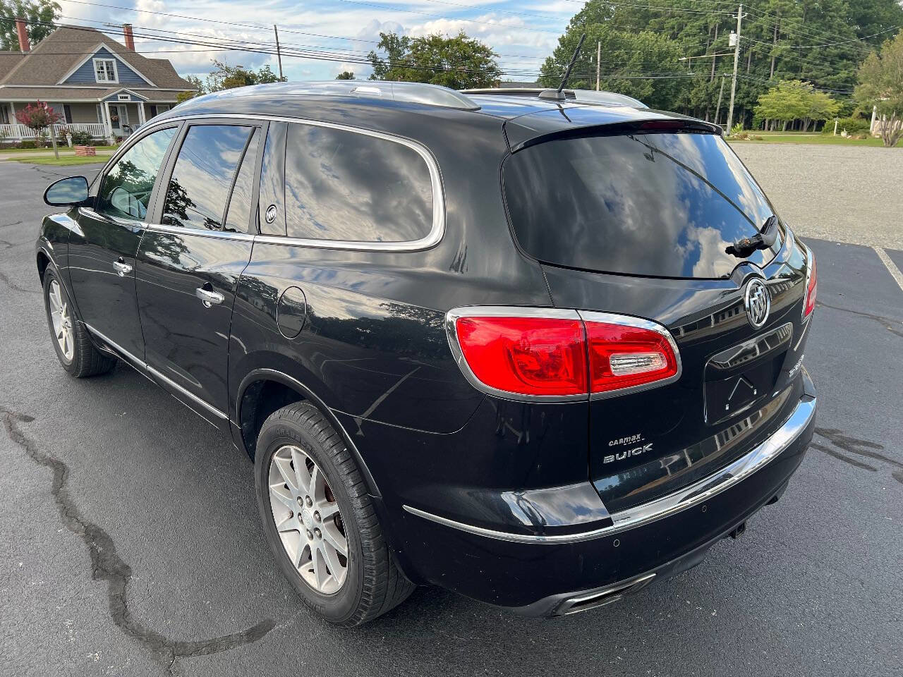 Used 2014 Buick Enclave Leather image 4