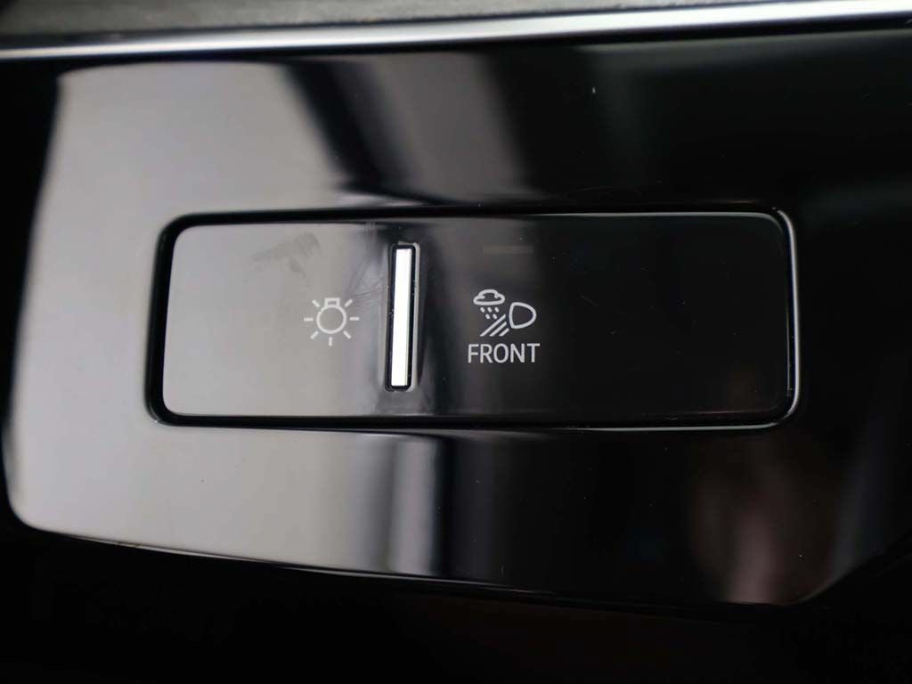 Used 2024 Audi Q8 e-tron Prestige w/ Prestige Package AWD/4WD image 46
