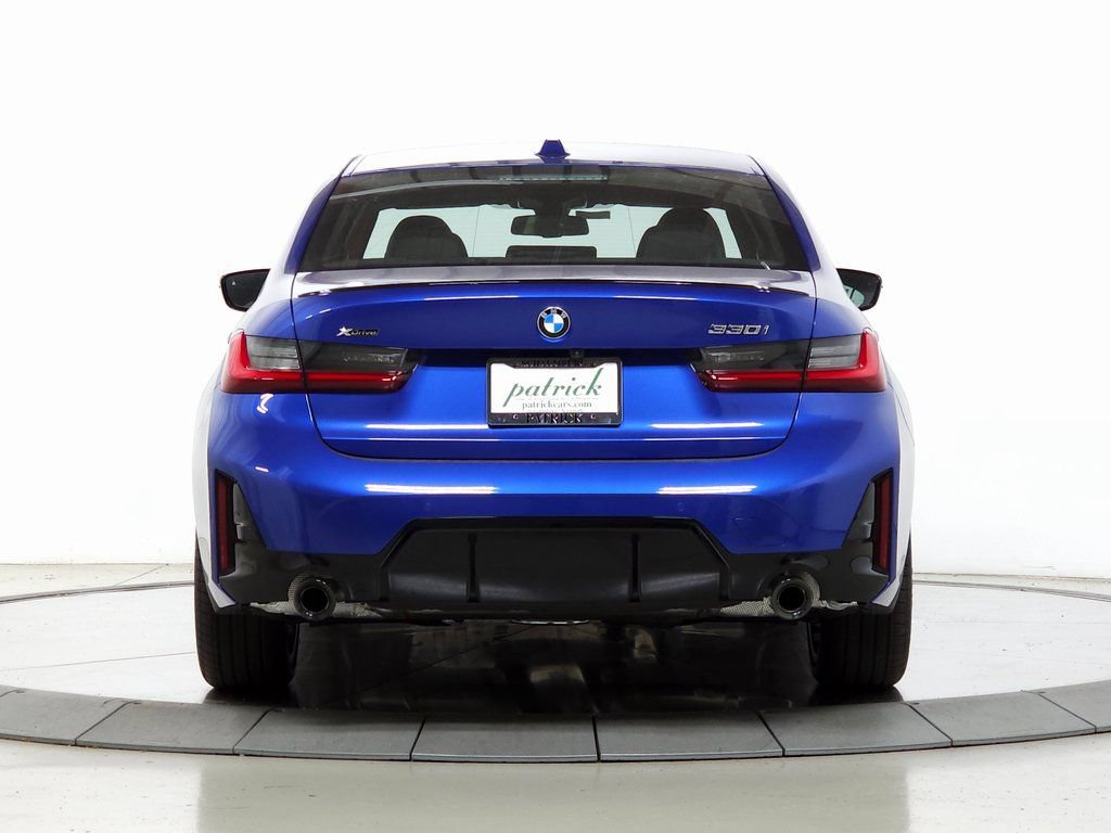 Used 2026 BMW 330i xDrive Sedan w/ M Sport Package AWD/4WD image 6