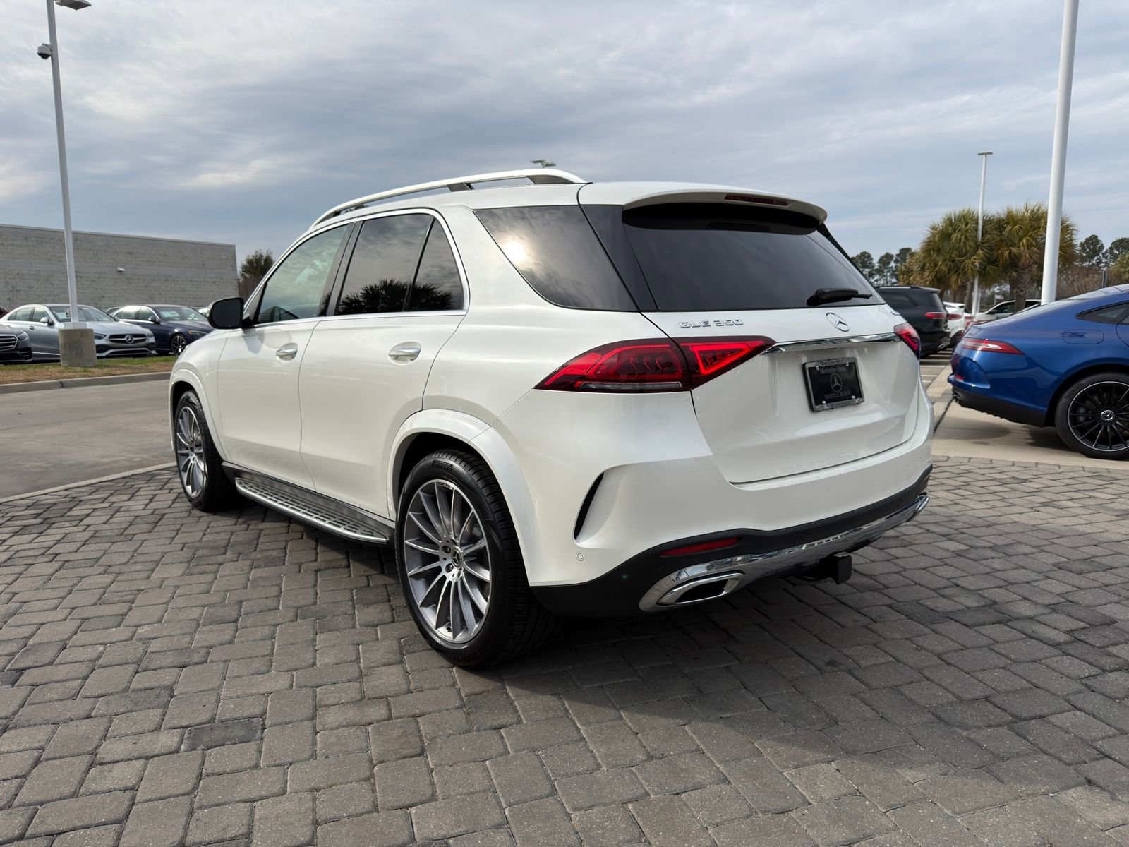 Certified 2022 Mercedes-Benz GLE 350 4MATIC image 11