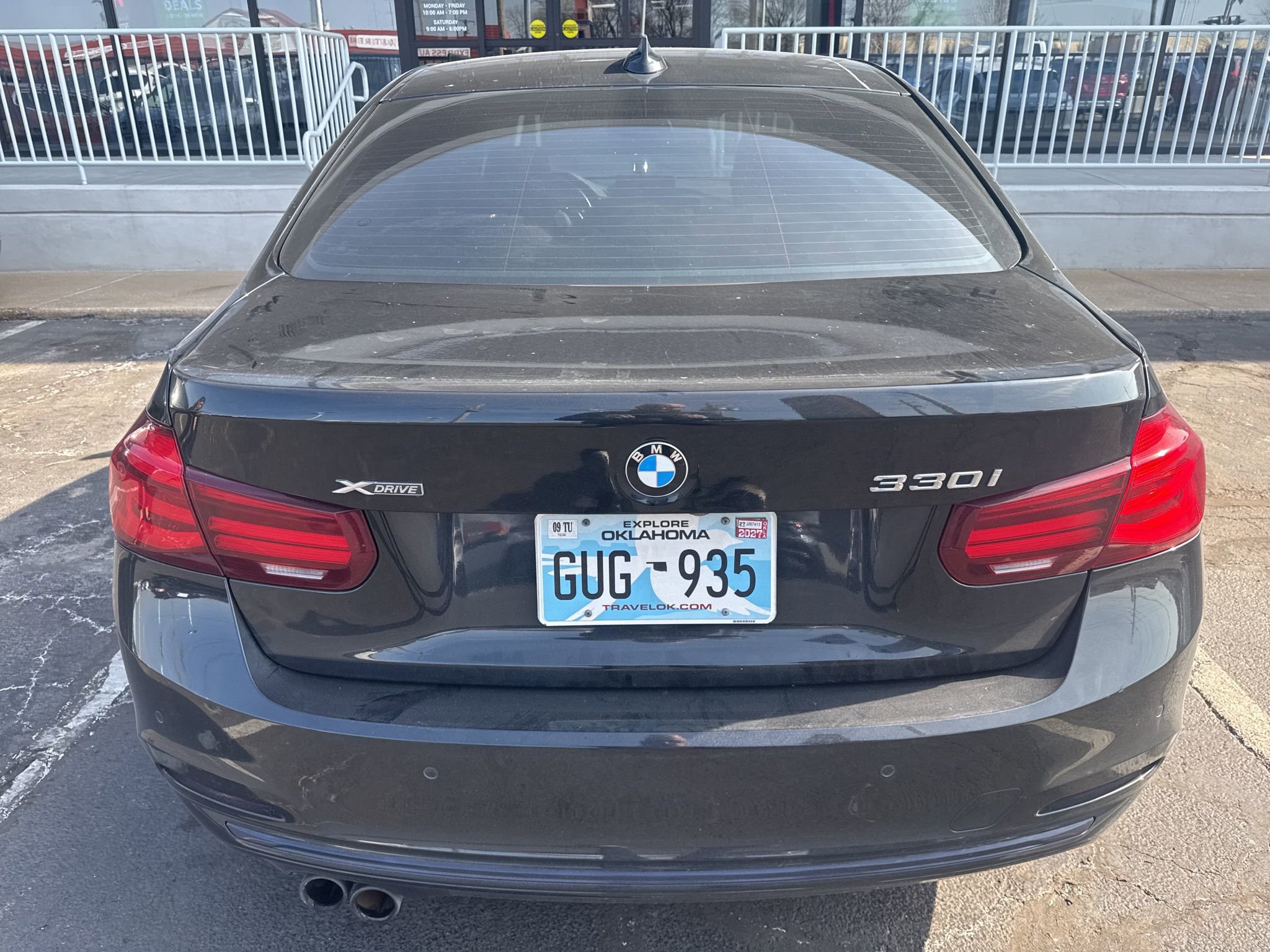 Used 2018 BMW 330i xDrive Sedan w/ Premium Package image 4