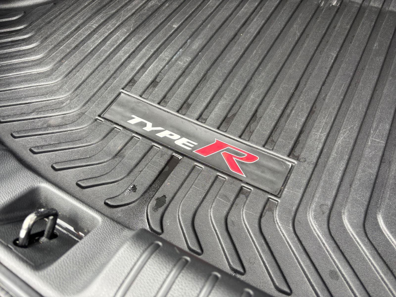 Used 2017 Honda Civic Type R image 44