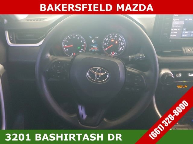 Used 2021 Toyota RAV4 XLE image 15