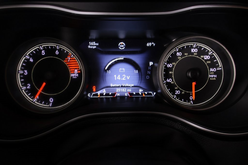 Used 2022 Jeep Cherokee Latitude Lux image 4