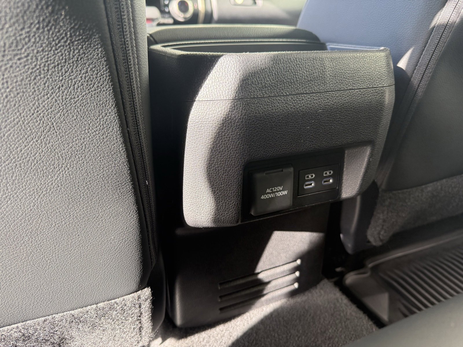 Used 2024 Toyota Tacoma TRD Off-Road w/ TRD Off Road Premium Package image 34