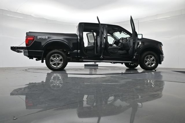 Certified 2024 Ford F150 XLT w/ FX4 Off-Road Package AWD/4WD image 52